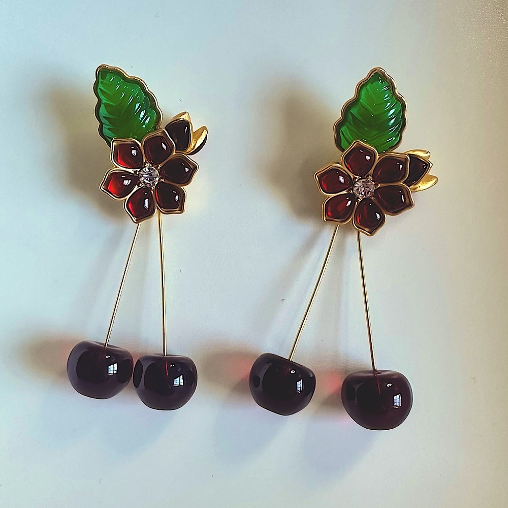 Large vintage style cherry earring